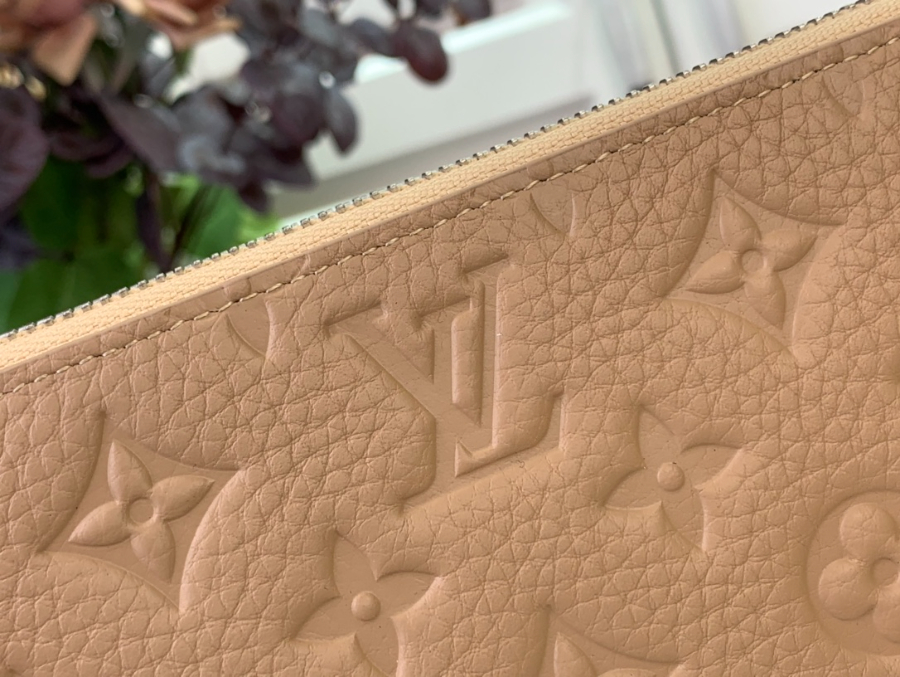 루이비통 토뤼옹 모노그램 지피 장지갑 M14142 2092cm 다크 베이지8.jpg