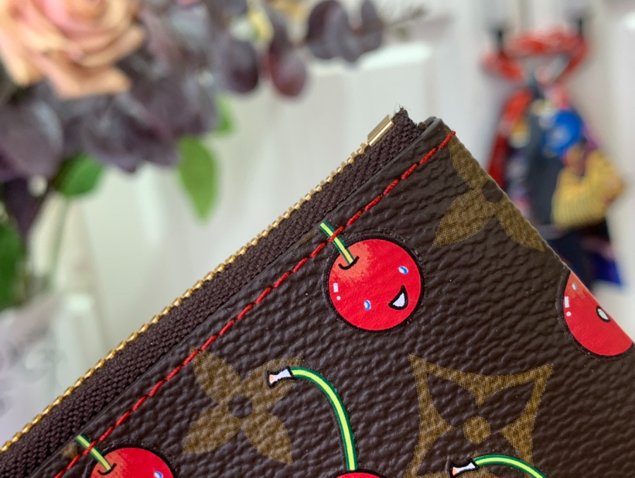 루이비통 파우치 동전지갑 M95042 1261cm7.jpg