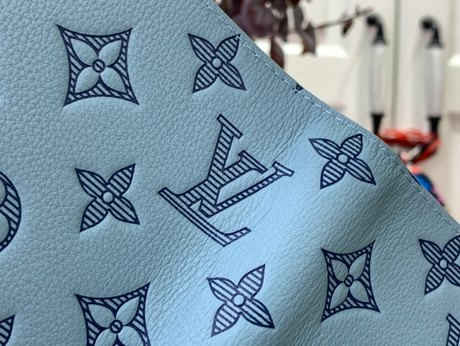 루이비통 패스포트 커버 여권지갑 스카이 블루 M14798 142.510cm7.jpg