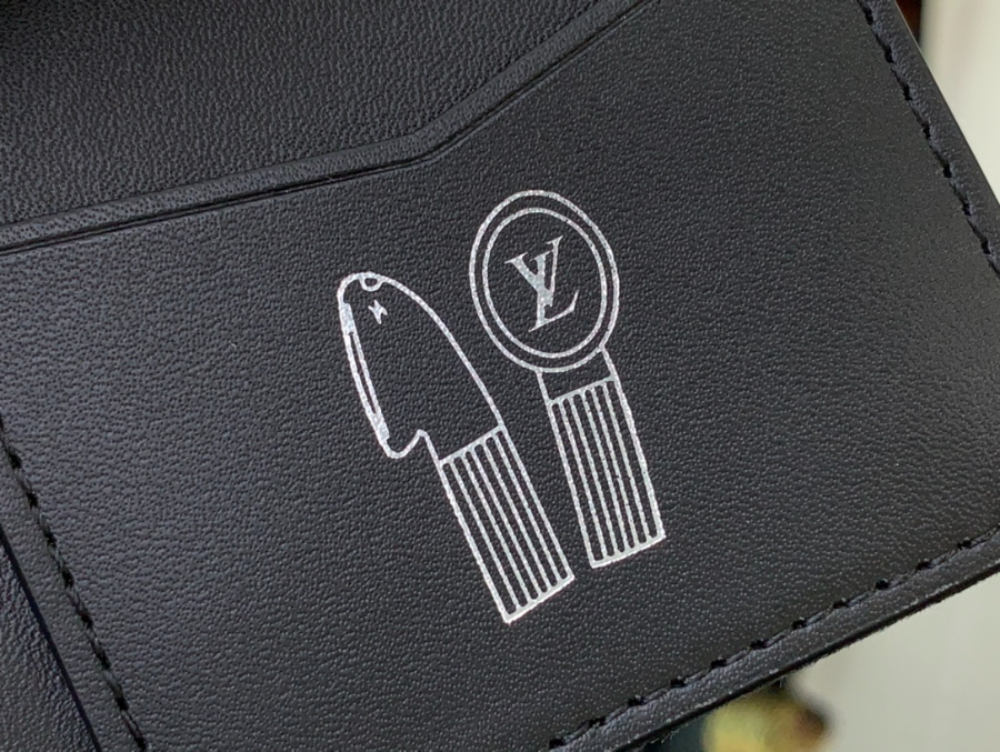 루이비통 포켓 오거나이저 M14148 7.511.11cm 블루8.jpg