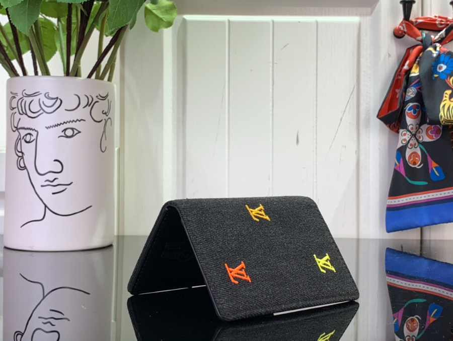 루이비통 포켓 오거나이저 M14148 7.511.11cm 옐로우6.jpg