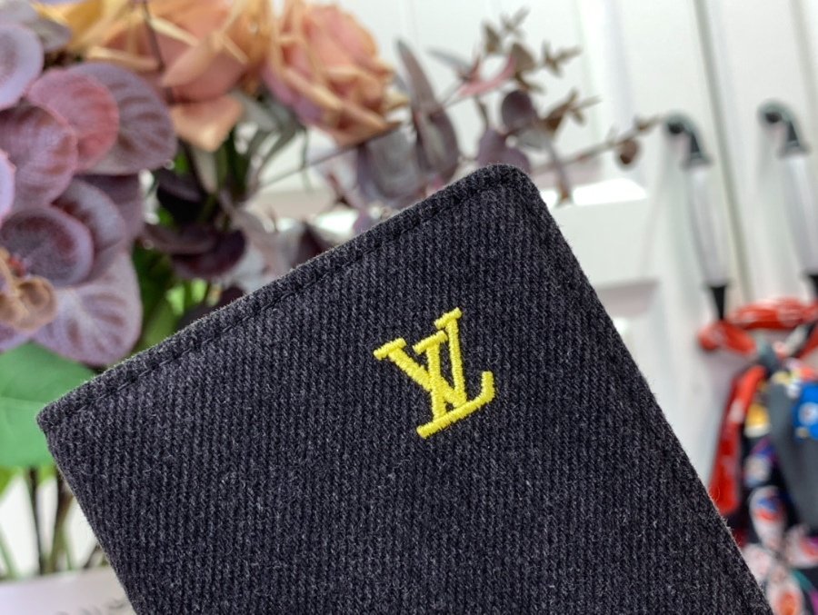 루이비통 포켓 오거나이저 M14148 7.511.11cm 옐로우7.jpg