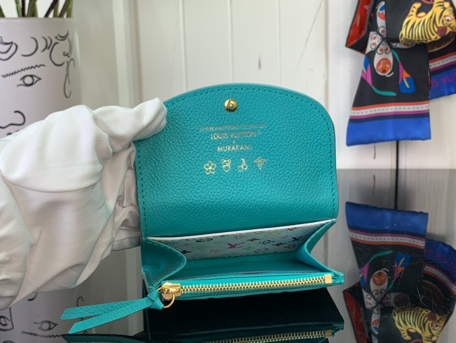 루이비통 LV x TM 로잘리 코인 퍼스 M14085 1182.5cm 스카이 블루5.jpg