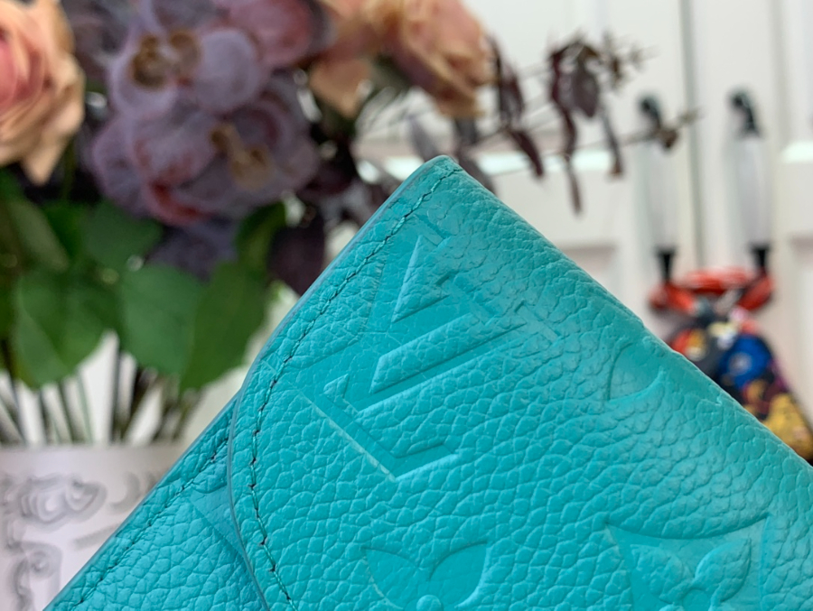 루이비통 LV x TM 로잘리 코인 퍼스 M14085 1182.5cm 스카이 블루7.jpg