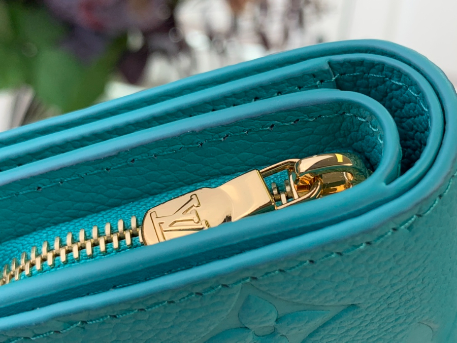 루이비통 LV x TM 반지갑 M14140 118.53.5cm 스카이 블루7.jpg