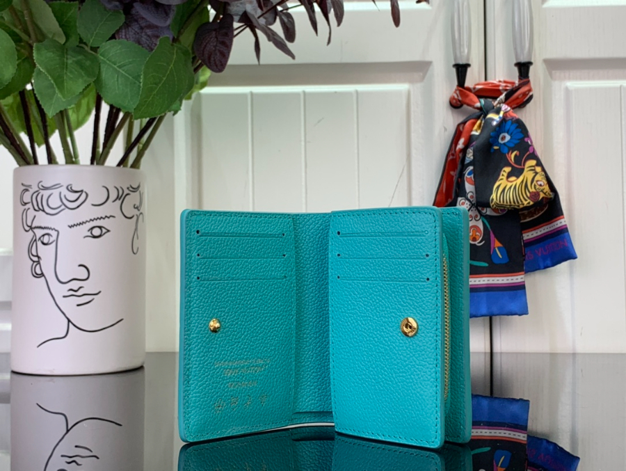 루이비통 LV x TM 반지갑 M14140 118.53.5cm 스카이 블루5.jpg