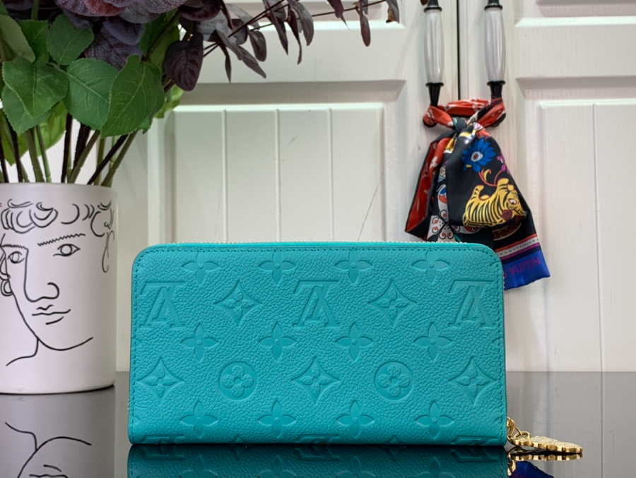 루이비통 LV x TM 슈즈 지퍼 장지갑 M13618 19.510.52.5cm 스카이 블루2.jpg
