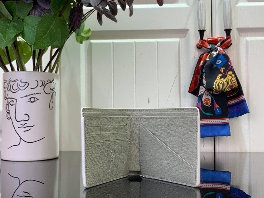 루이비통 멀티플 반지갑 M14354 11.591.5cm 그라데이션3.jpg