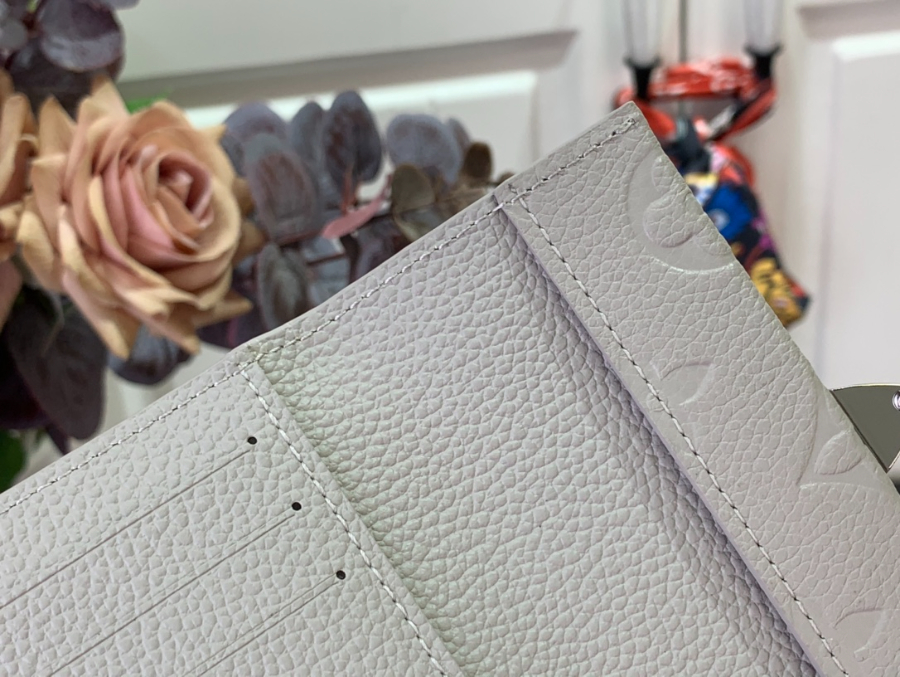 루이비통 메티스 반지갑 M13464 1.58.54cm 라이트 그레이8.jpg