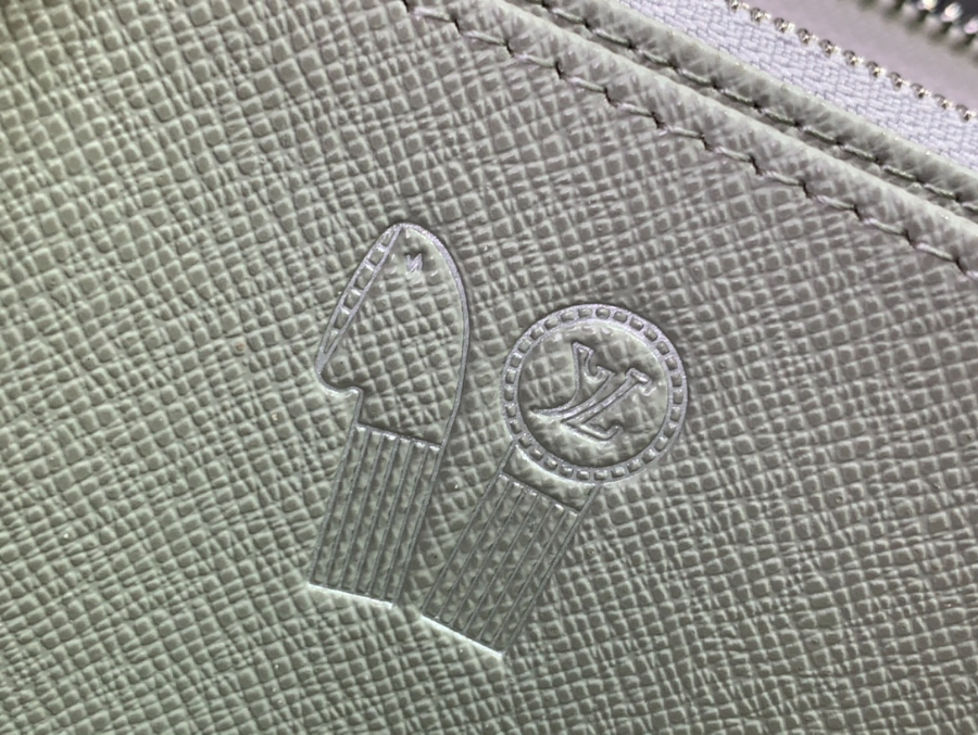 루이비통 지피 장지갑 19.510.52.5cm M13908 그라데이션8.jpg