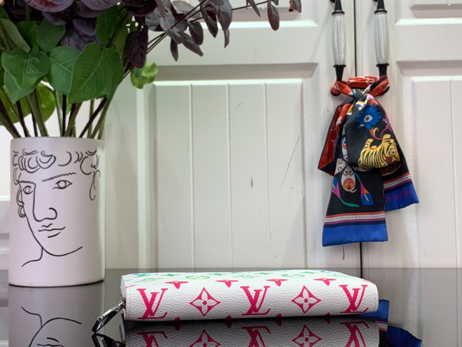 루이비통 지피 장지갑 19.510.52.5cm M13908 그라데이션5.jpg