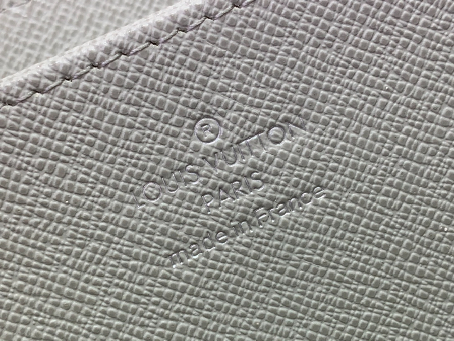 루이비통 지피 장지갑 19.510.52.5cm M13908 그라데이션9.jpg