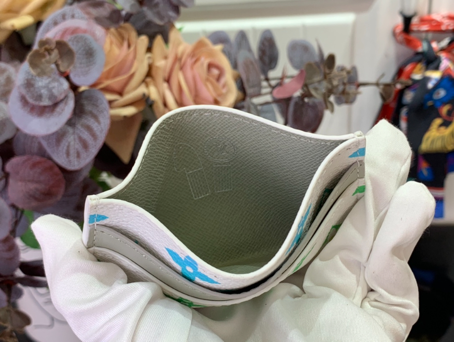 루이비통 카드지갑 M14355 1170.6cm 그라데이션5.jpg