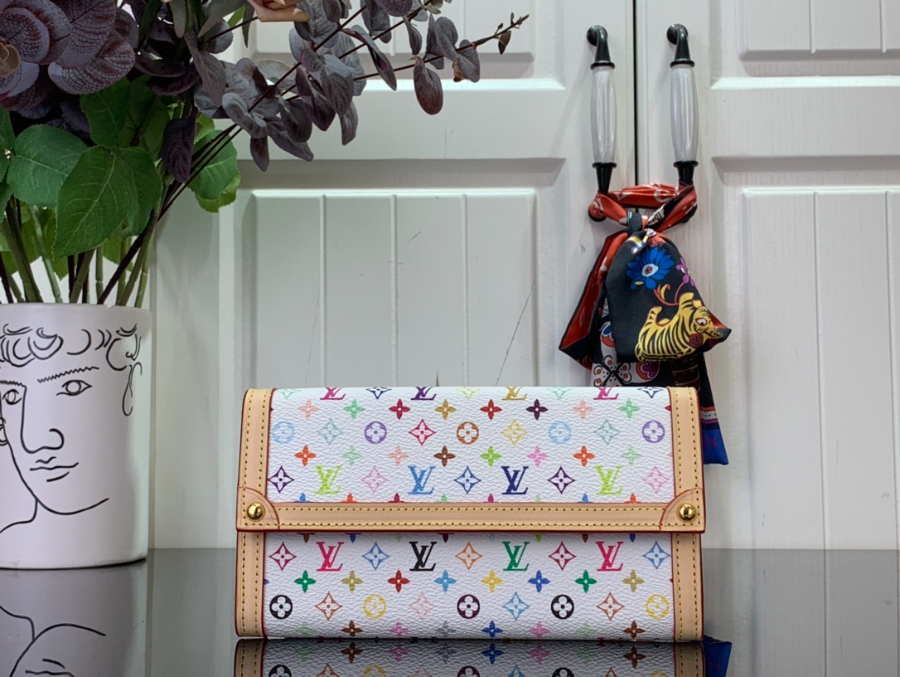 루이비통 LV X TM 사라 장지갑 M13397 1910.52cm 화이트1.jpg