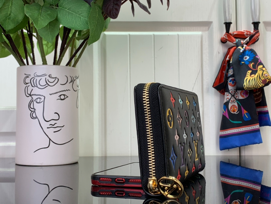 루이비통 LV X TM 지피 장지갑 M14096 19.510.52.5cm 블랙4.jpg