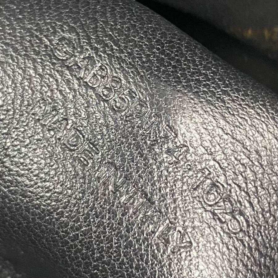 생로랑 램스킨 소재 JAMIE 미니 숄더 파우치 블랙 859174 14.515.58cm10.jpg