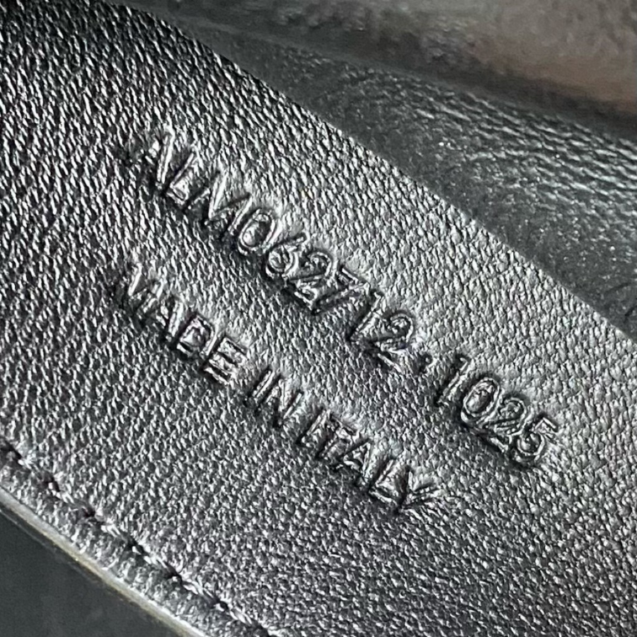 생로랑 램스킨 소재 JAMIE 숄더 파우치 862712 261812.5cm 블랙09.jpg