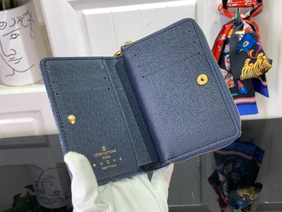 루이비통 데님 동전 잔돈 지갑6.jpg