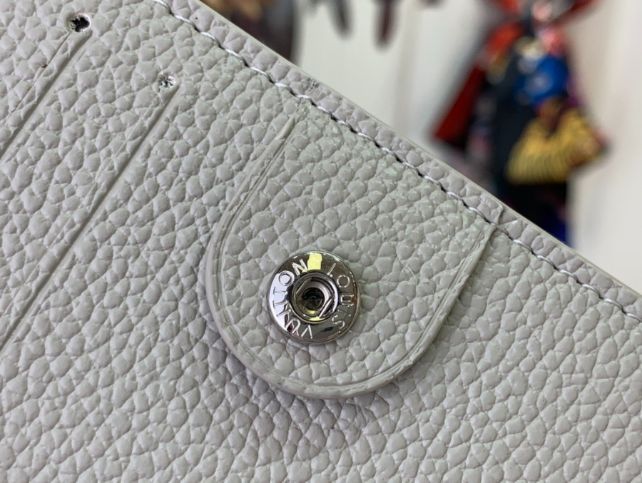 루이비통 리사 반지갑 M13797 911.51.5cm 애쉬 퍼플7.jpg