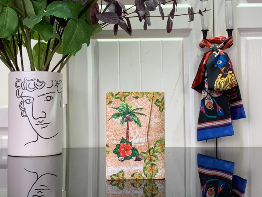 루이비통 서핑 야자나무 카드지갑 M83498 7.511.11cm 베이지1.jpg