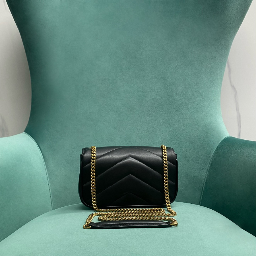 생로랑 램스킨 소재 LOULOU 루루 토이 미니 821749 20125cm 블랙 골드2.jpg