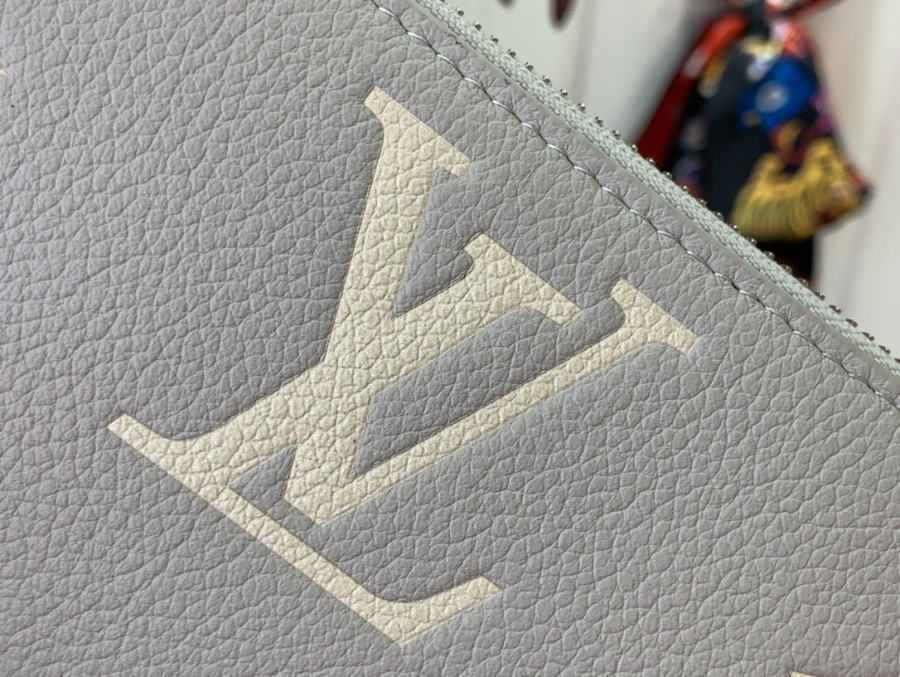 루이비통 지피 지갑 M14228 19.510.52.5cm 애쉬 퍼플6.jpg