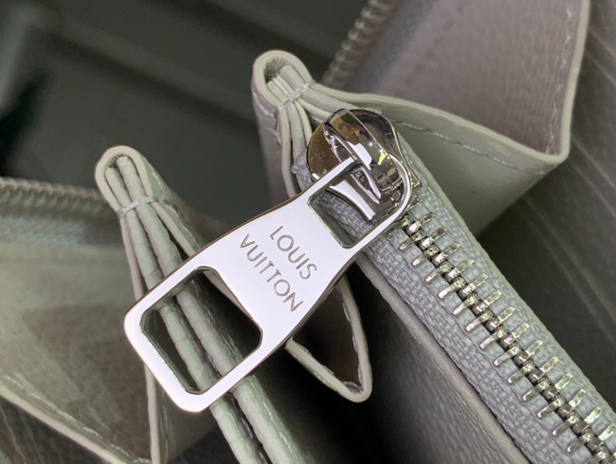 루이비통 지피 지갑 M14228 19.510.52.5cm 애쉬 퍼플8.jpg