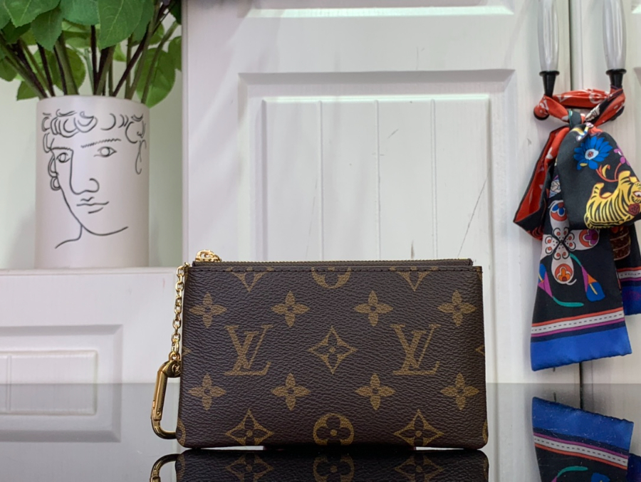 루이비통 키 파우치 M13559 9115cm 브라운 스몰1.jpg