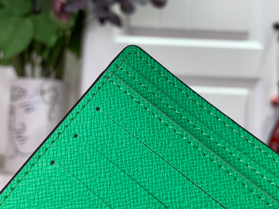 루이비통 타이가라마 월릿 M30995 11.591.5cm 그린8.jpg