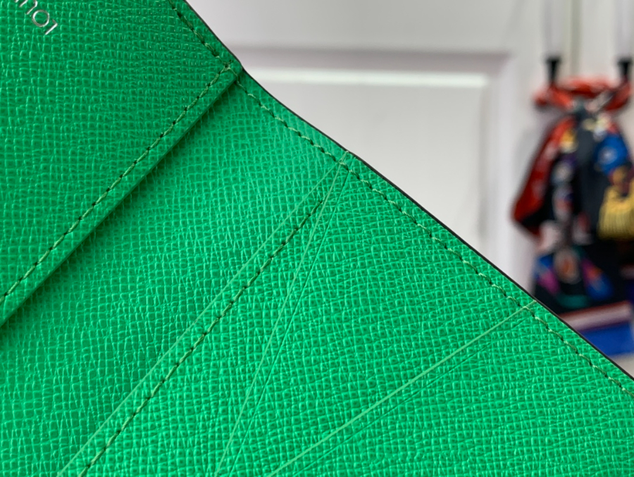 루이비통 타이가라마 카드지갑 M31041 8111cm 그린8.jpg