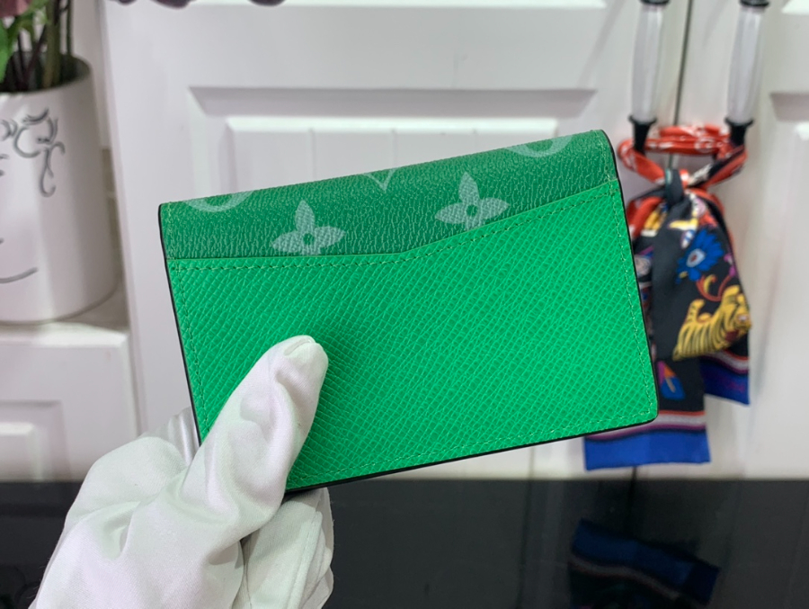 루이비통 타이가라마 카드지갑 M31041 8111cm 그린7.jpg
