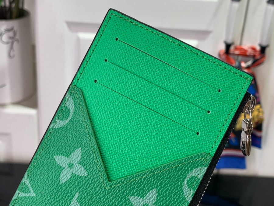 루이비통 타이가라마 코인 카드 홀더6.jpg