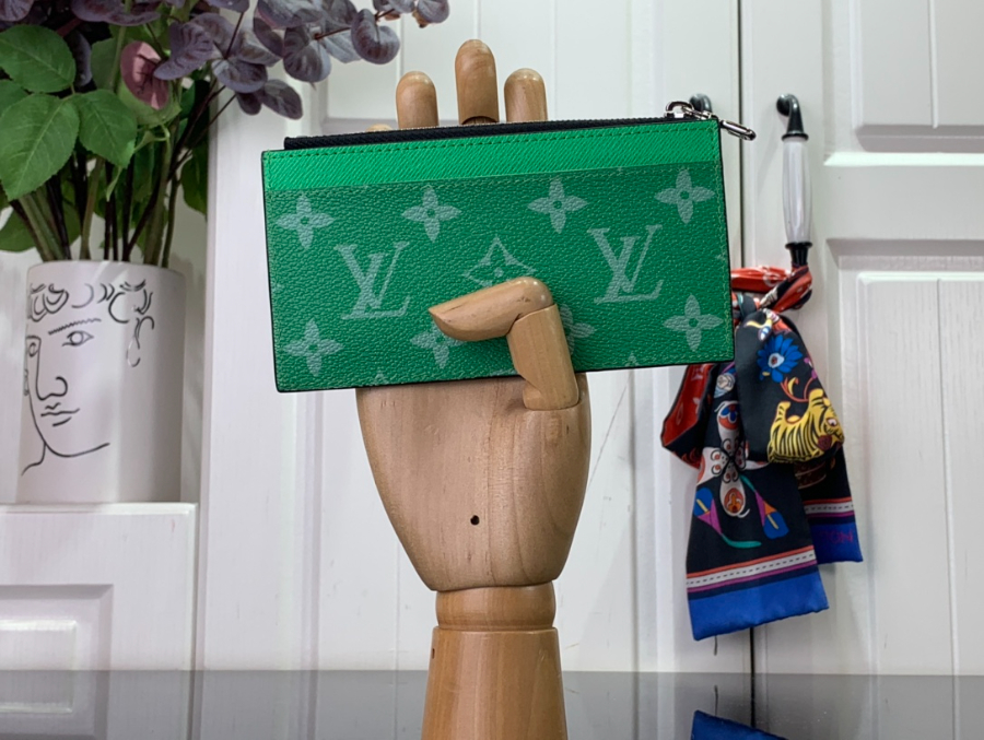 루이비통 타이가라마 코인 카드 홀더2.jpg