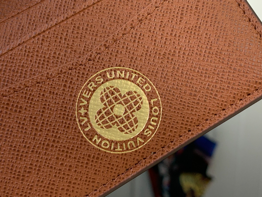 루이비통 포켓 오거나이저 반지갑 N001418.jpg