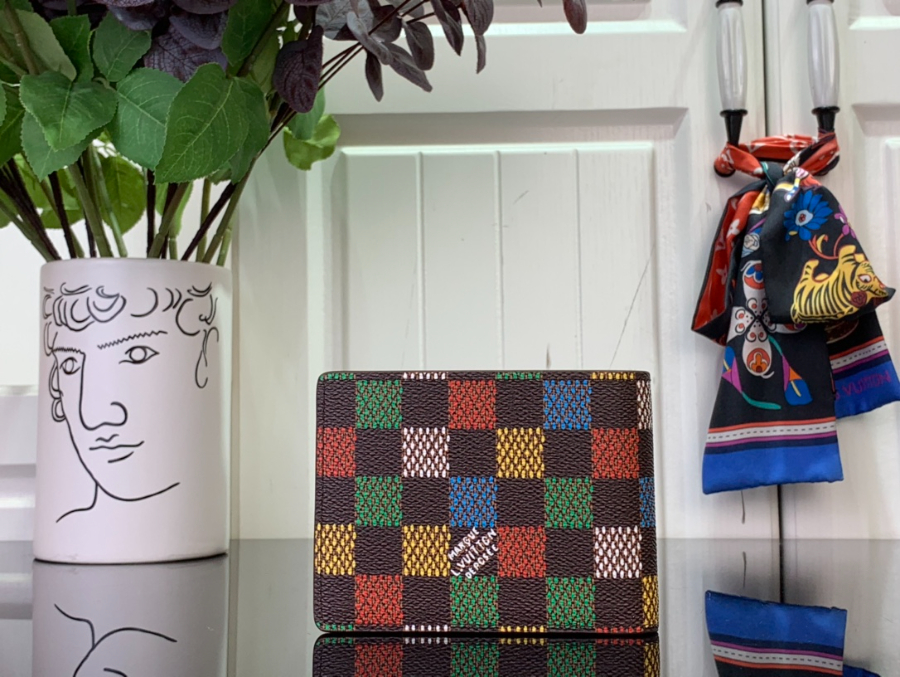 루이비통 포켓 오거나이저 반지갑 N001411.jpg