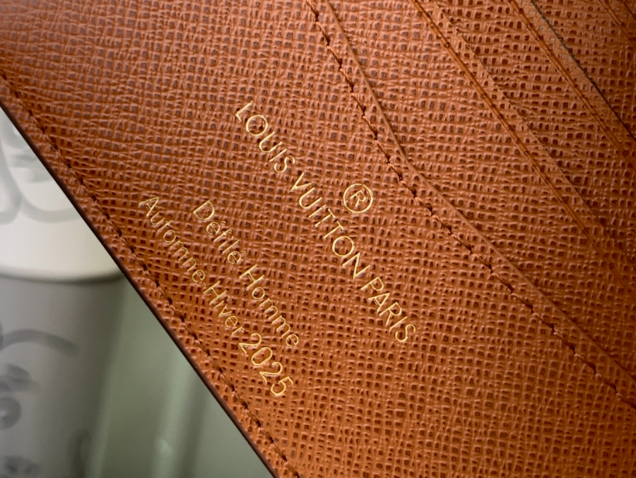 루이비통 포켓 오거나이저 반지갑 N001419.jpg