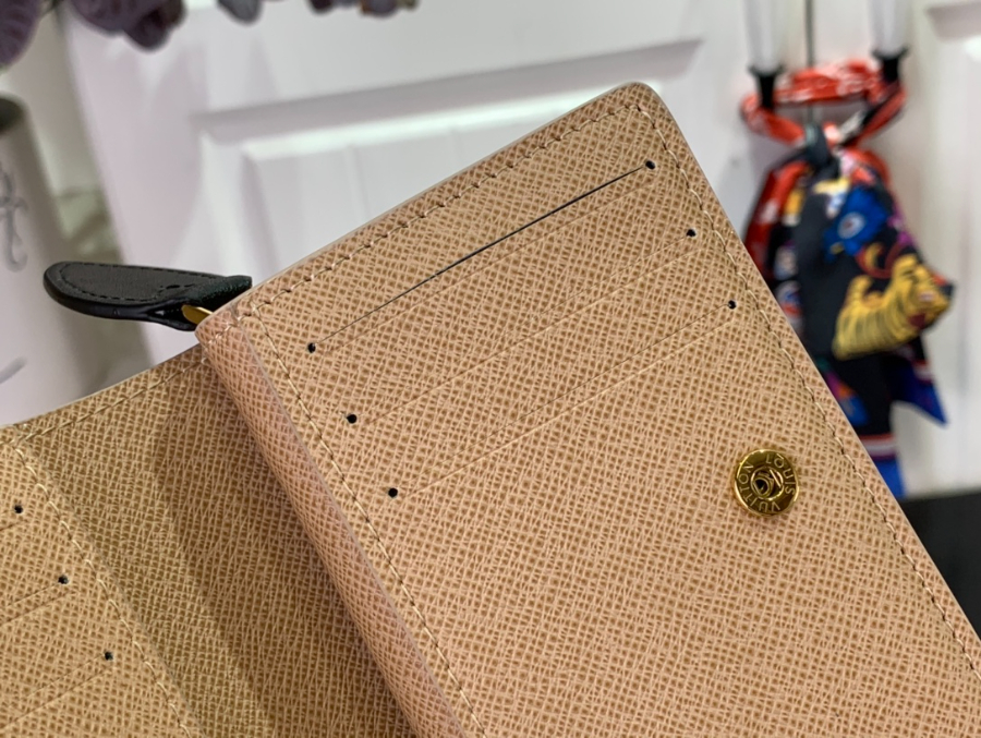 루이비통 CLÉA 월릿 M83226 11.58.52.2cm7.jpg