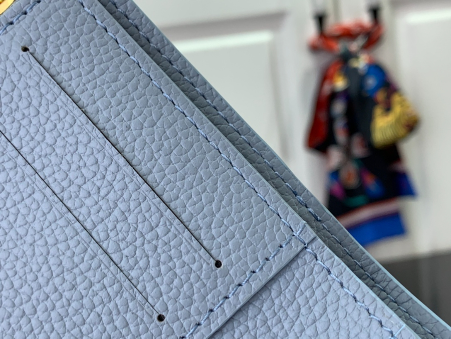 루이비통 모노그램 포르토포인 리사 반지갑 911.51.5cm M83365 2컬러6.jpg