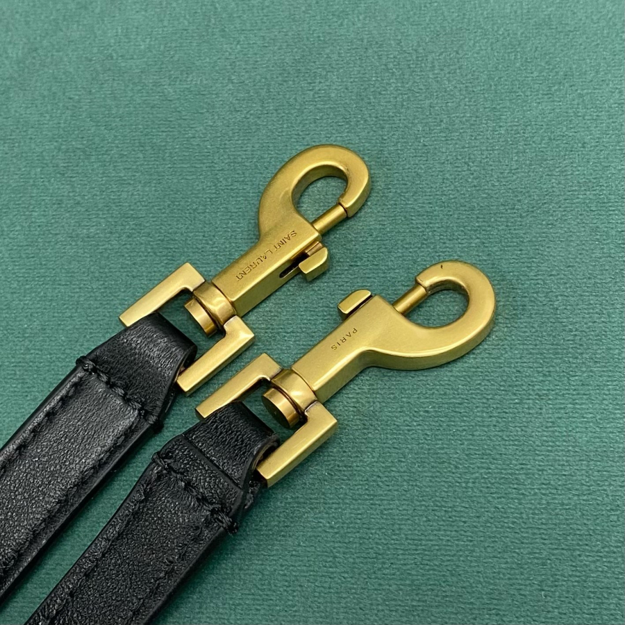 생로랑 램스킨 소재의 GABY 베니티 백 미니 766731 표문 18.56.511.5cm07.jpg