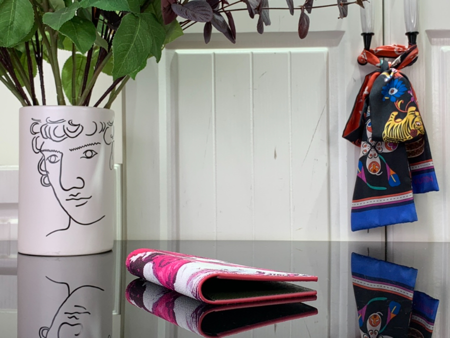 루이비통 서핑 수채 여권 카드지갑 M83479 10142.5cm 퍼플4.jpg