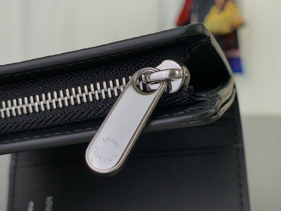 루이비통 아이리스 XS 월릿 M67498 9.87.81cm 블랙7.jpg