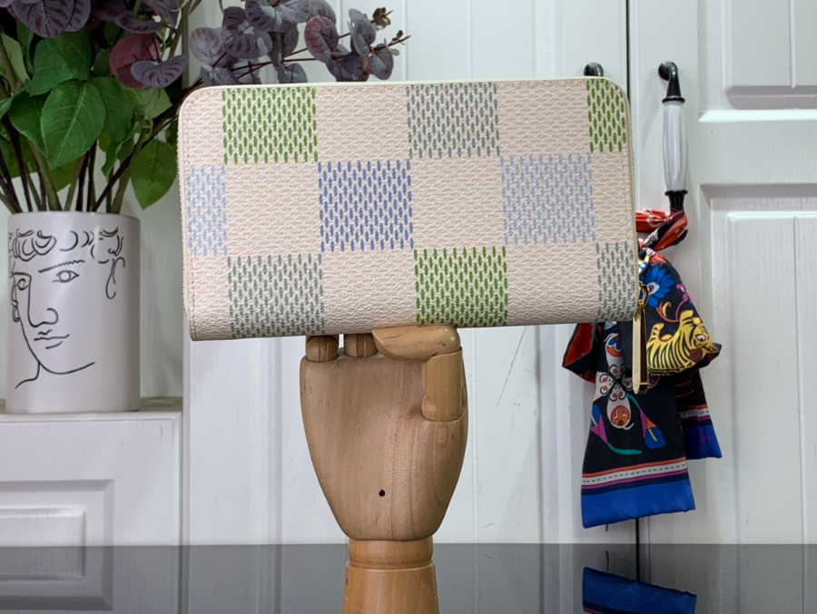 루이비통 월릿 자이언트 다이에 N40748 19.510.52.5cm 1컬러1.jpg