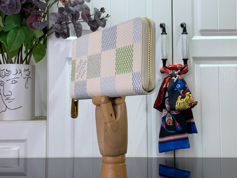 루이비통 월릿 자이언트 다이에 N40748 19.510.52.5cm 1컬러3.jpg