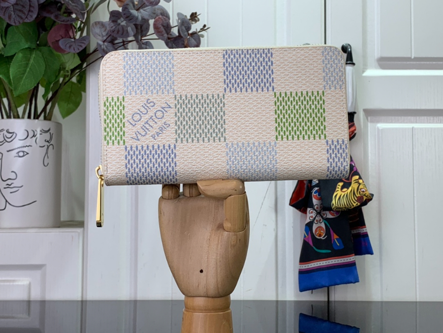 루이비통 월릿 자이언트 다이에 N40748 19.510.52.5cm 1컬러2.jpg