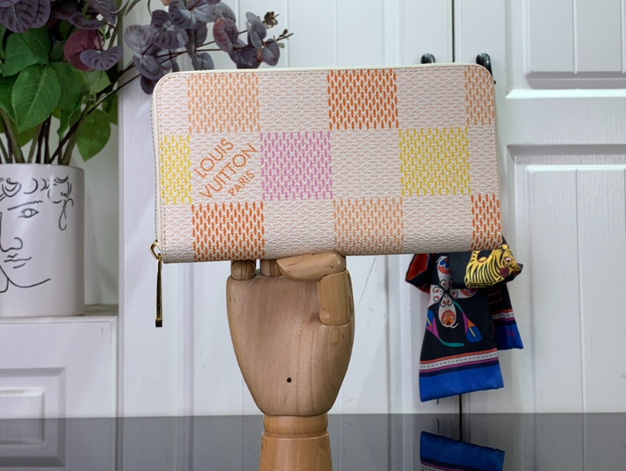 루이비통 월릿 자이언트 다이에 N40748 19.510.52.5cm 2컬러2.jpg