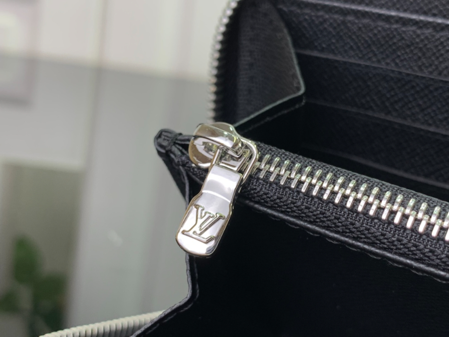 루이비통 지피 다미에 장지갑 M11611 19.510.52.5cm 블랙7.jpg