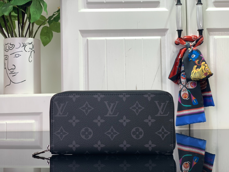 루이비통 지피 모노그램 장지갑 M11611 19.510.52.5cm 블랙1.jpg
