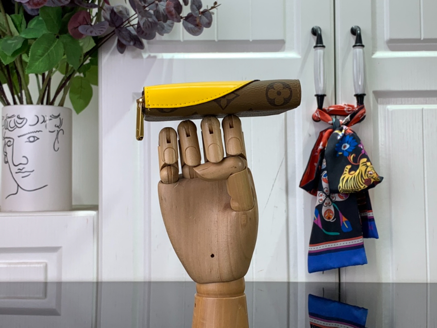 루이비통 지피 코인 퍼스 오리 M83690 1182cm3.jpg