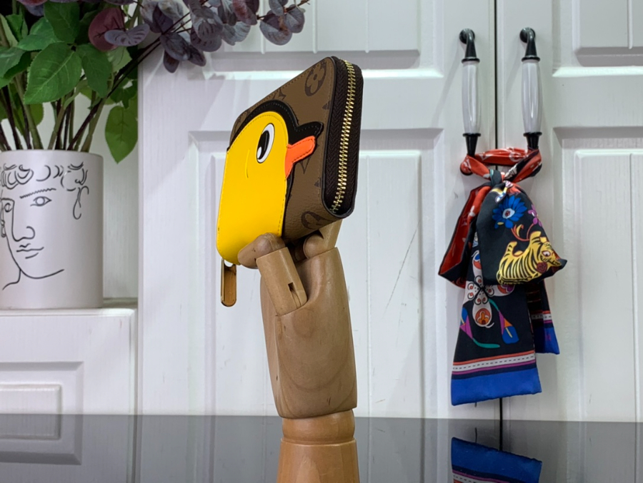 루이비통 지피 코인 퍼스 오리 M83690 1182cm2.jpg