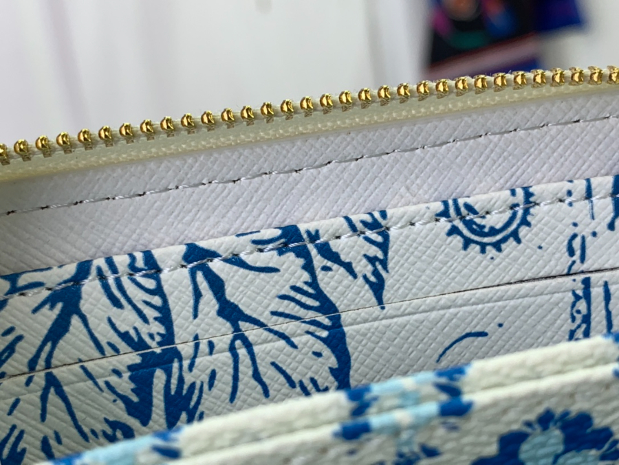 루이비통 지피 코인 퍼스 지갑 블루 M83658 118.52cm9.jpg